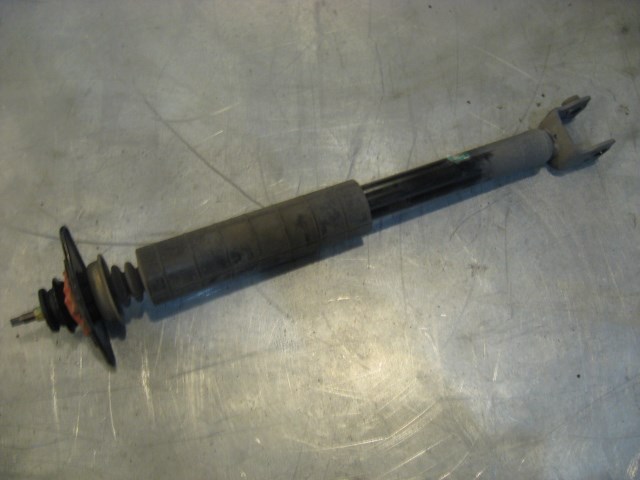 2006 Infiniti G35 Sedan Rear RH Strut Shock Absorber OEM R16856