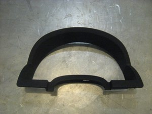 07  EQUINOX Instrument Cluster Bezel  R16945