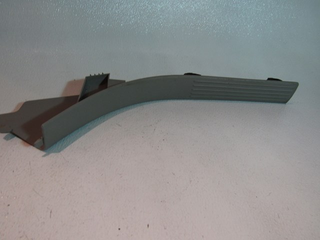 07  EQUINOX Rear LH Driver Door Sill Plate  R16962