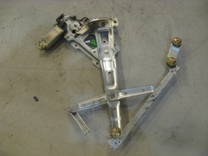 00 Subaru LEGACY Rear RH Window Motor  R12233