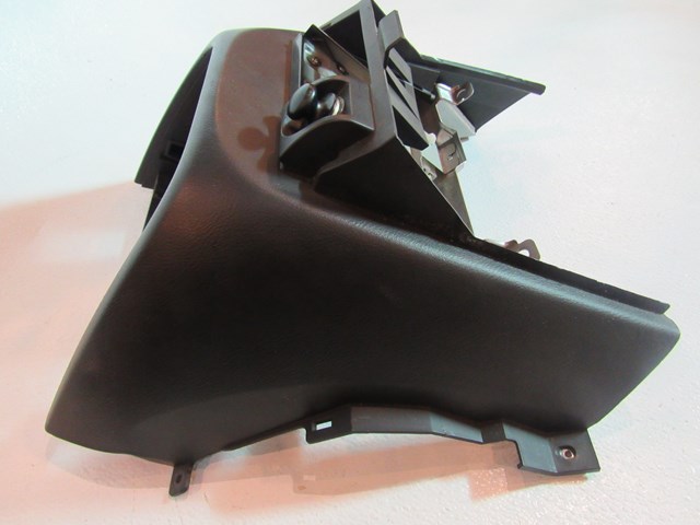 03 Subaru IMPREZA Center Radio Trim Bezel  R12281