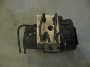 03 Subaru IMPREZA WRX AT ABS Pump 27534 FE110 R12349