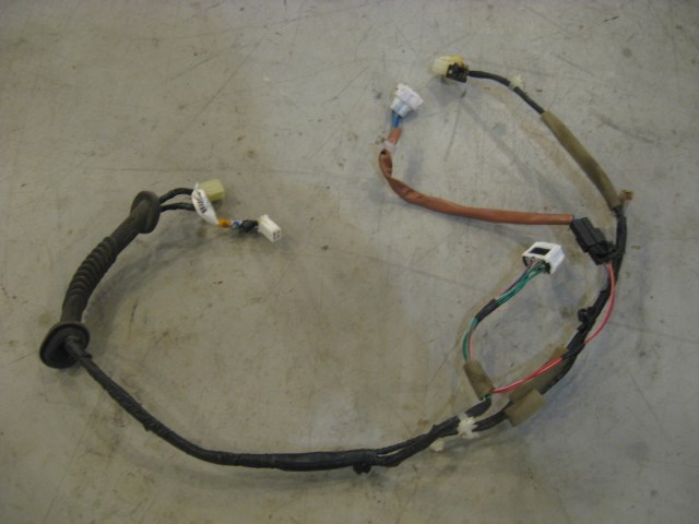 03 Subaru IMPREZA Rear LH Door Wire Harness 81822FE000 R12421
