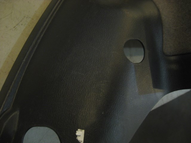 03 Subaru IMPREZA Rear RH Hatch Carpet Trim  R12500