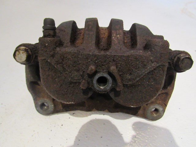 03 Subaru IMPREZA Front RH Brake Caliper  R12536