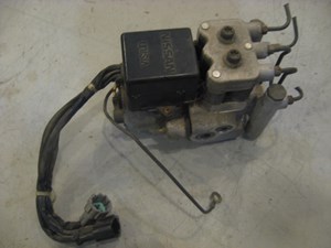 95 Nissan 240SX ABS Pump Assy 47600 70F00 R12644