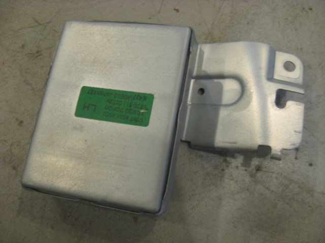 95 Nissan 240SX Cruise Control Module 18930 70F00 R12649