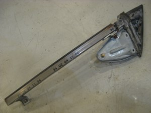 95 Nissan 240SX RH Side Mirror Mount Bracket R12656