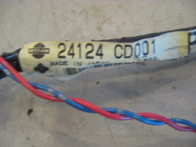 03 Nissan 350Z RH Passenger Door Harness 24124 CD001 R12763