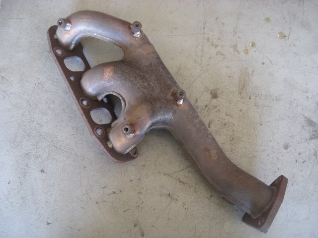 03 Nissan 350Z RH Passenger Exhaust Manifold  R12875