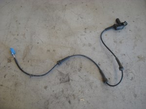 03 Nissan 350Z Front LH Driver ABS Sensor  R12963