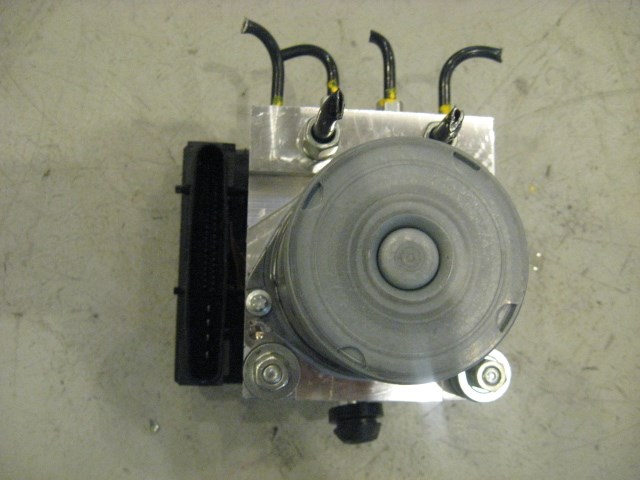11 Nissan 370Z ABS Pump 47660 1TG0A R13087