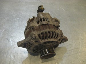 2001 Subaru LEGACY Outback 2.5L MT Alternator 23700 AA37A R17333