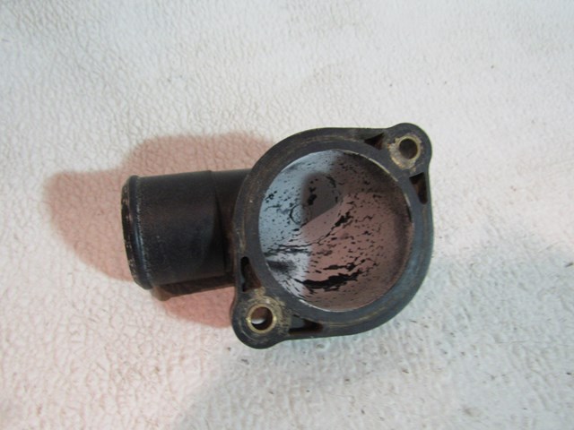 01 Subaru LEGACY Thermostat Housing  R17375