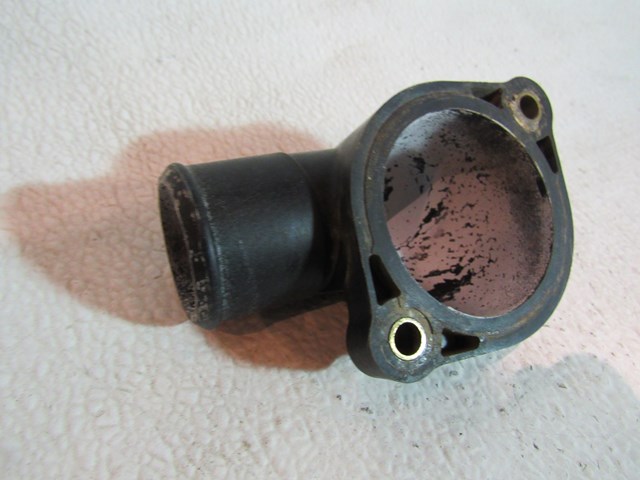 01 Subaru LEGACY Thermostat Housing  R17375