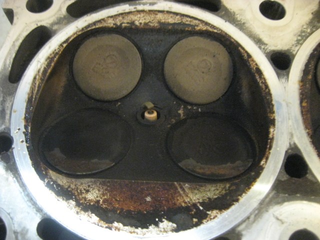 01 Subaru LEGACY Outback RH SOHC Cylinder Head  R17378