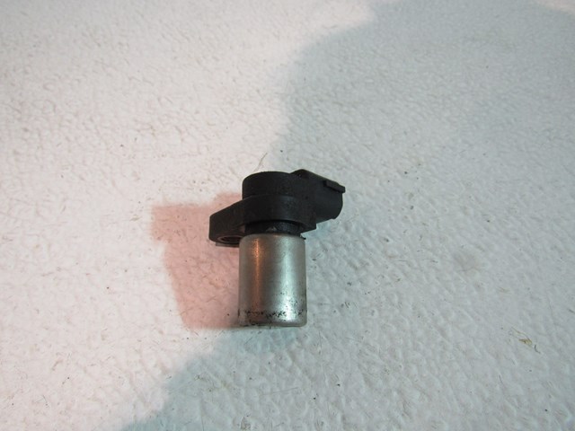 01 Subaru LEGACY Camshaft Position Sensor  R17379