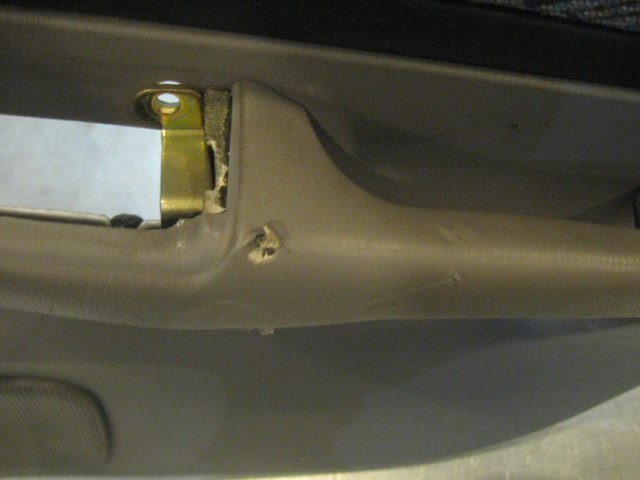 99 Subaru IMPREZA Wagon Rear RH Door Panel  R17390