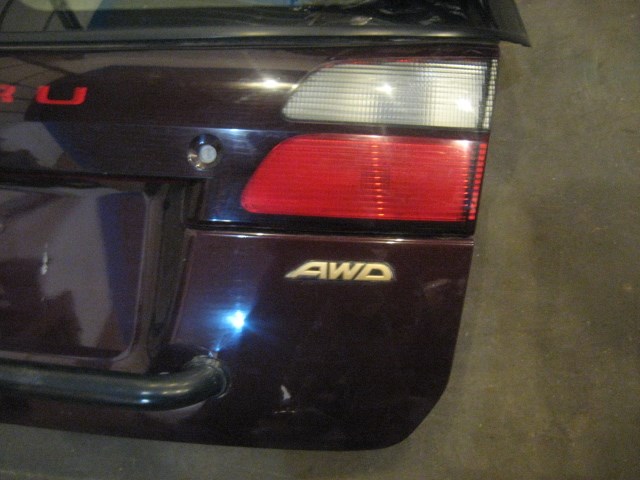 01 Subaru LEGACY Outback Trunk Hatch Tailgate W/ Spoiler  R17430