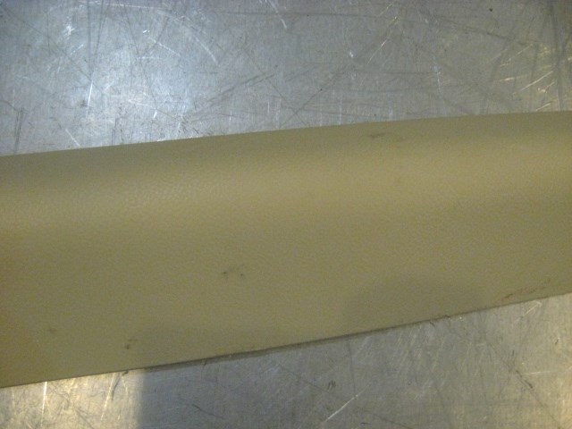 08 Infiniti G37 RH Passenger Door Sill Trim  R17466