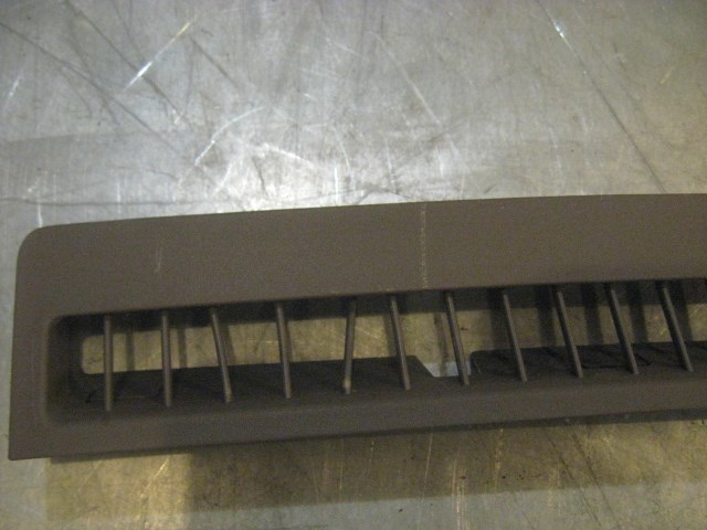 08 Infiniti G37 RH Upper Dash Vent Trim 68742 JK00A R17489