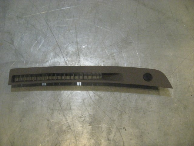08 Infiniti G37 RH Upper Dash Vent Trim 68742 JK00A R17489