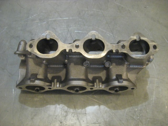 08 Infiniti G37 VQ37VHR Lower Intake Manifold  R17503