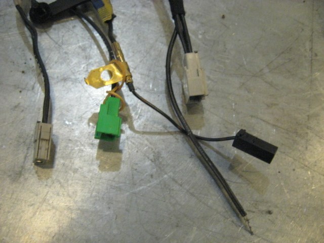 08 Infiniti G37 Antenna Wiring Harness  R17585