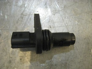 08 Infiniti G37 LH Camshaft Angle Sensor  R17609