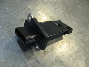 08 Infiniti G37 LH Mass Airflow Sensor  R17611