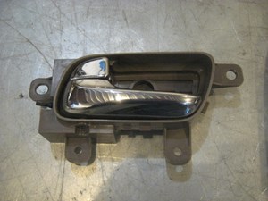 08 Infiniti G37 LH Driver Interior Door Handle  R17651