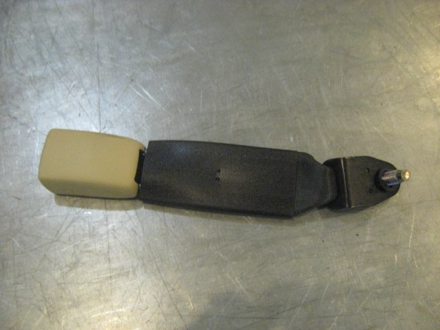 08 Infiniti G37 Rear RH Seat Belt Buckle  R17686