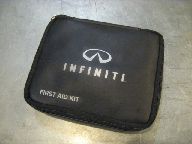 08 Infiniti G37 Infiniti First Aid Kit  R17698
