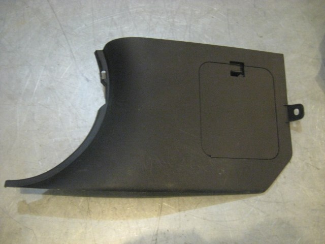 03 Nissan 350Z LH Driver Kick Panel Fuse Cover 66901 CD000 R17830