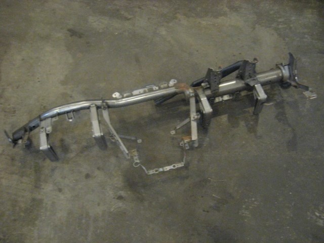 03 Nissan 350Z Dash Reinforcement Bar  R17863