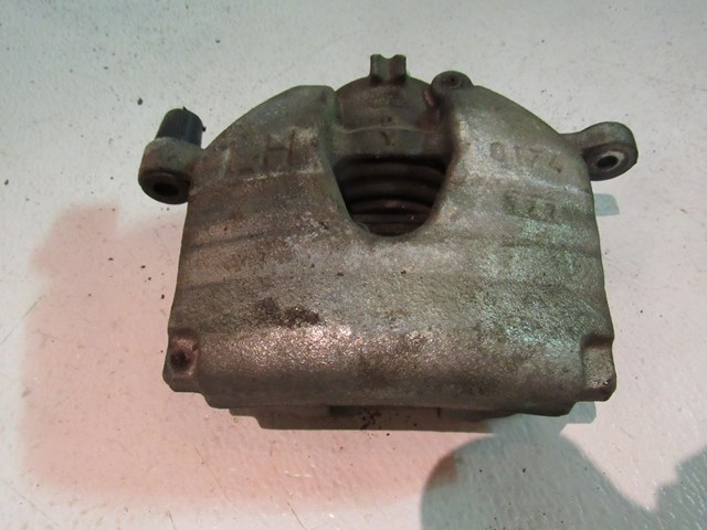 08 Infiniti G37 Coupe Front LH Driver Brake Caliper  R17866