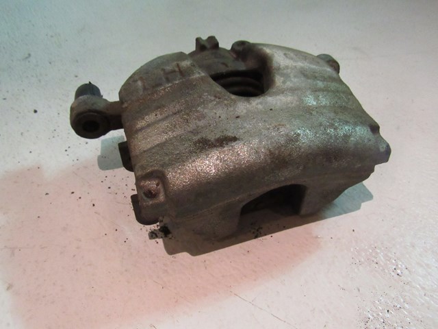 08 Infiniti G37 Coupe Front LH Driver Brake Caliper  R17866