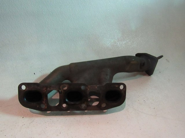 03 Nissan 350Z LH Driver Exhaust Manifold  R17944