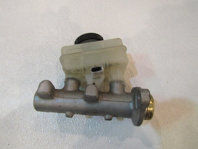 03 Nissan 350Z Brake Master Cylinder W/O VDC  R17945