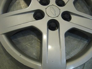 07  EQUINOX 1 in Wheel Hub Cap Cover  R17966