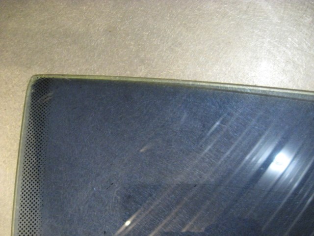 04 BMW M3 Coupe Front RH Door Glass Window  R17979