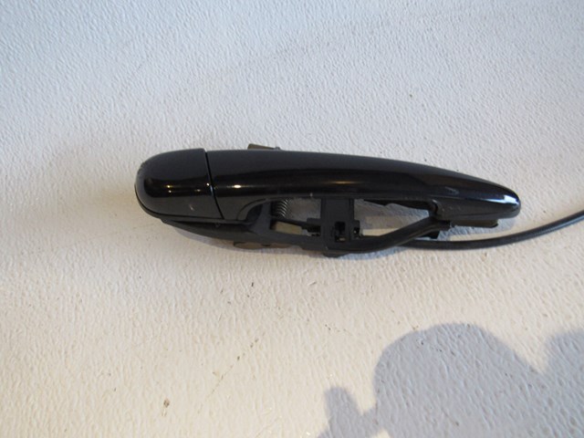 04 BMW M3 RH Passenger Exterior Door Handle  R17985