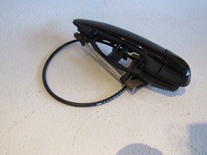 04 BMW M3 RH Passenger Exterior Door Handle  R17985