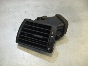 04 BMW M3 LH Driver Dash Vent 64228361897 R18023