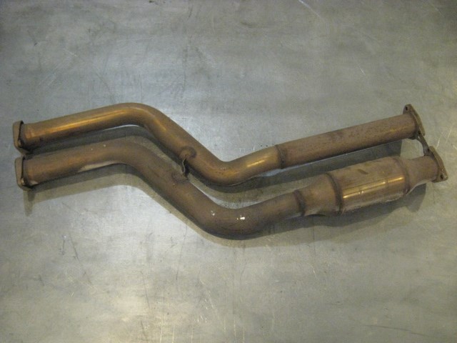 04 BMW M3 Exhaust Pipe  R18039