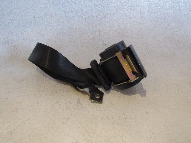 04 BMW M3 Rear LH Driver Seat Belt  R18056