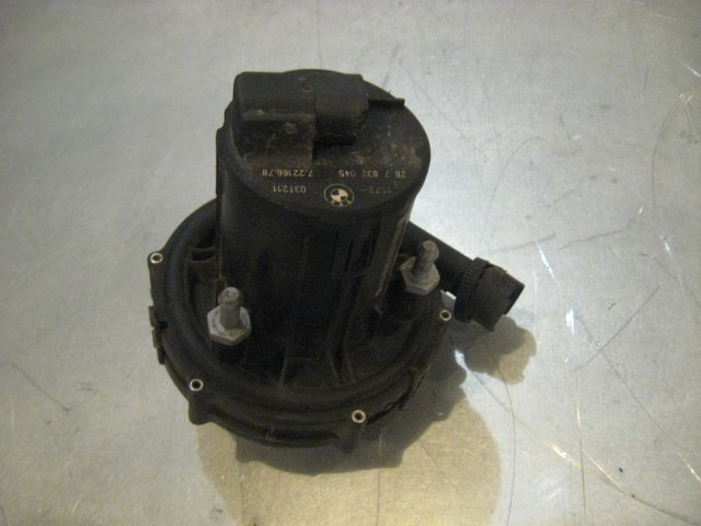 04 BMW M3 Secondary Air Pump 72216678 R18107