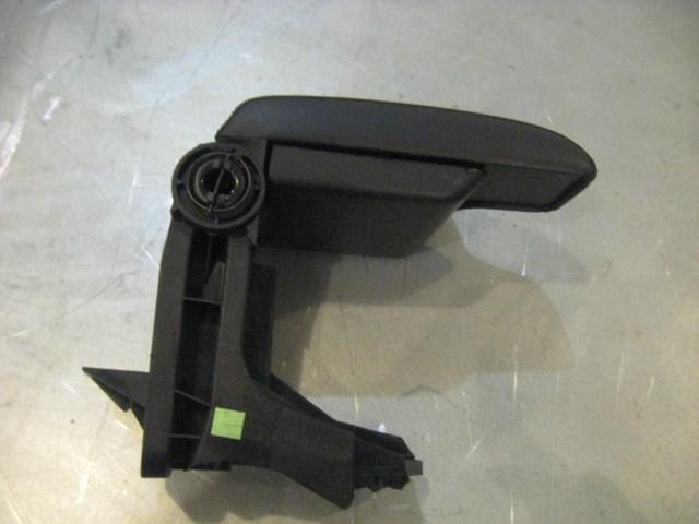 04 BMW M3 Center Console Armrest  R18117