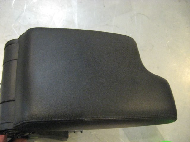 04 BMW M3 Center Console Armrest  R18117