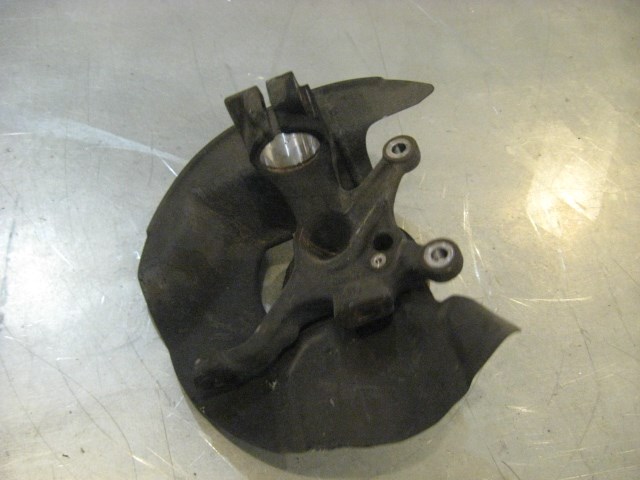 04 BMW M3 Front RH Spindle Hub Assy  R18118